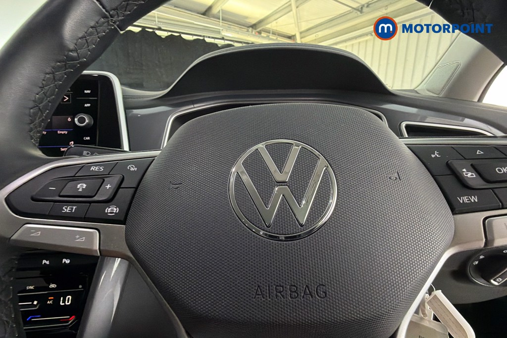 Volkswagen T-Roc Style Manual Petrol SUV - Stock Number (1663099) - 5th supplementary image