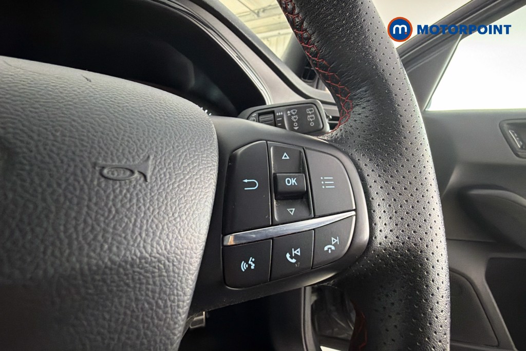 Ford Focus St-Line Manual Petrol Hatchback - Stock Number (1663169) - 4th supplementary image