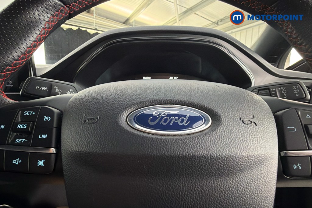 Ford Focus St-Line Manual Petrol Hatchback - Stock Number (1663169) - 5th supplementary image