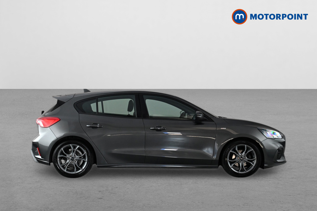 Ford Focus St-Line Manual Petrol Hatchback - Stock Number (1663169) - Drivers side