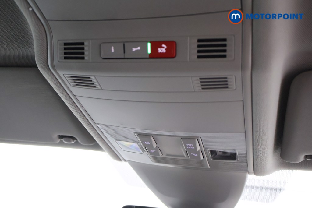 Volkswagen Touran SEL Automatic Petrol People Carrier - Stock Number (1663483) - 14th supplementary image