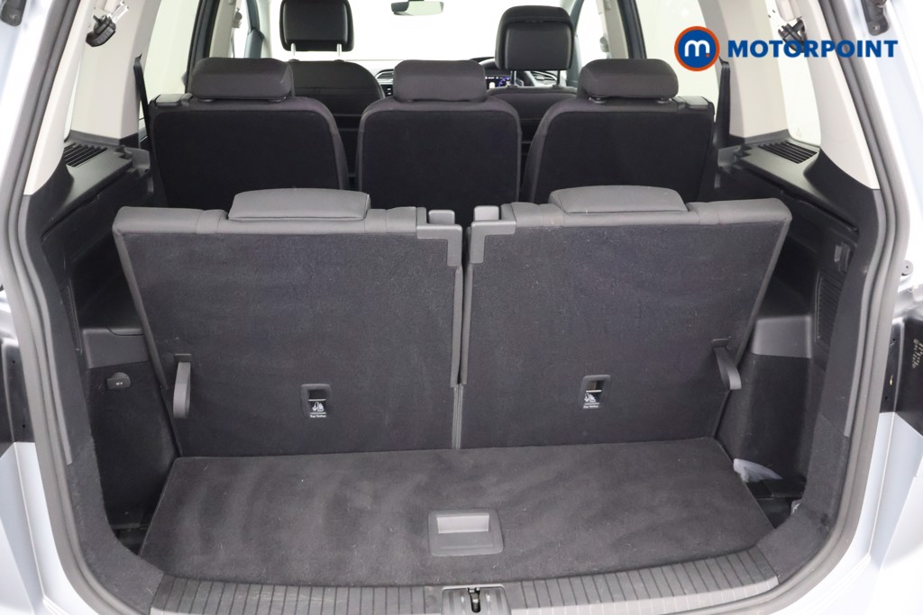 Volkswagen Touran SEL Automatic Petrol People Carrier - Stock Number (1663483) - 24th supplementary image
