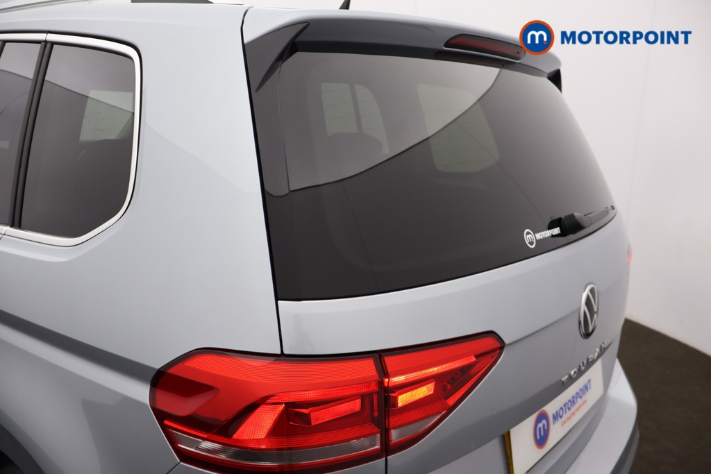 Volkswagen Touran SEL Automatic Petrol People Carrier - Stock Number (1663483) - 28th supplementary image