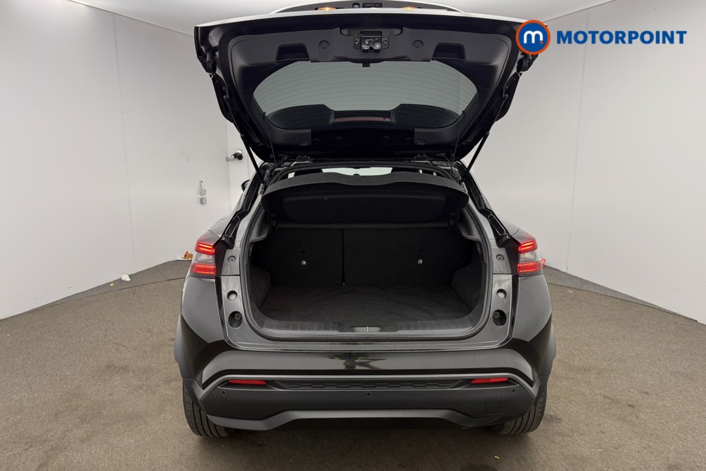 Nissan Juke N-Connecta Manual Petrol SUV - Stock Number (1663829) - 15th supplementary image
