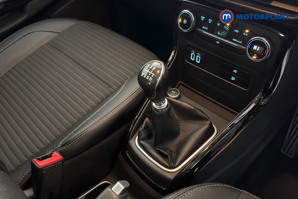 Ford Ecosport Titanium Manual Petrol SUV - Stock Number (1663986) - 15th supplementary image
