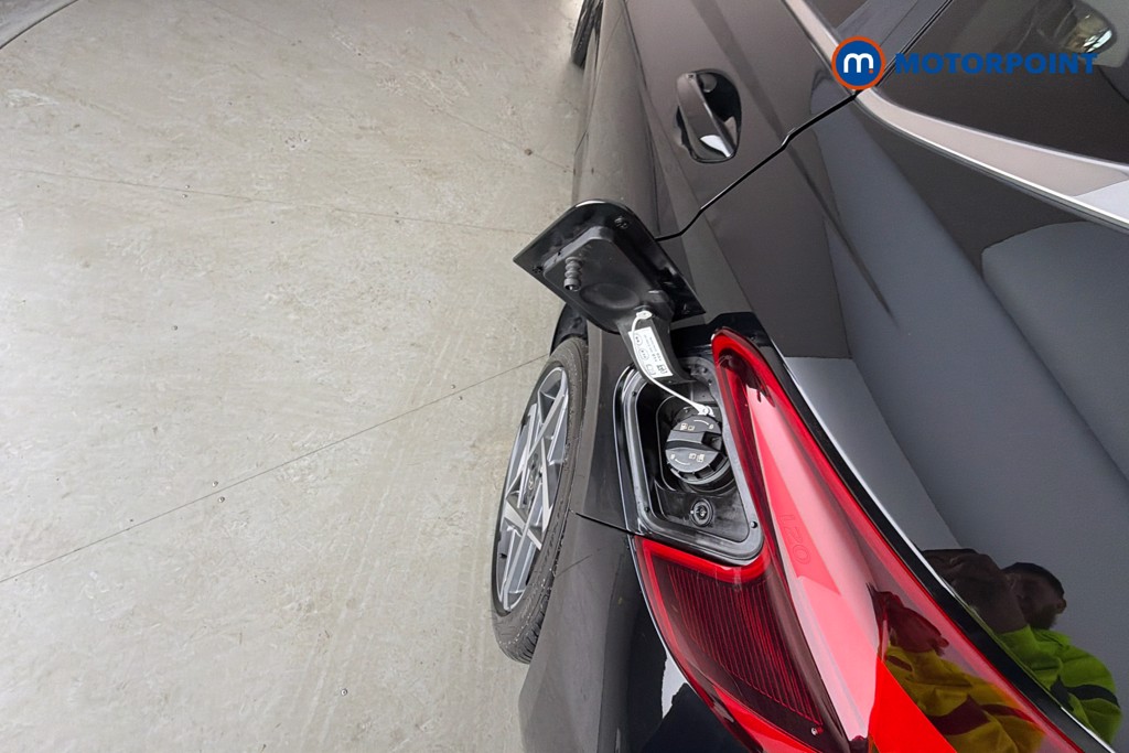 Hyundai I20 Ultimate Automatic Petrol Hatchback - Stock Number (1664337) - 41st supplementary image