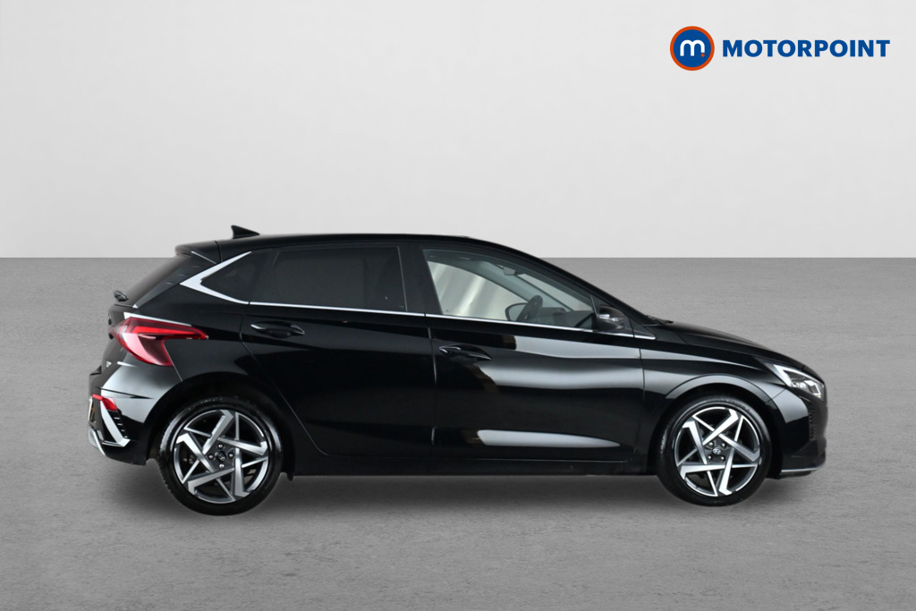 Hyundai I20 Ultimate Automatic Petrol Hatchback - Stock Number (1664337) - Drivers side