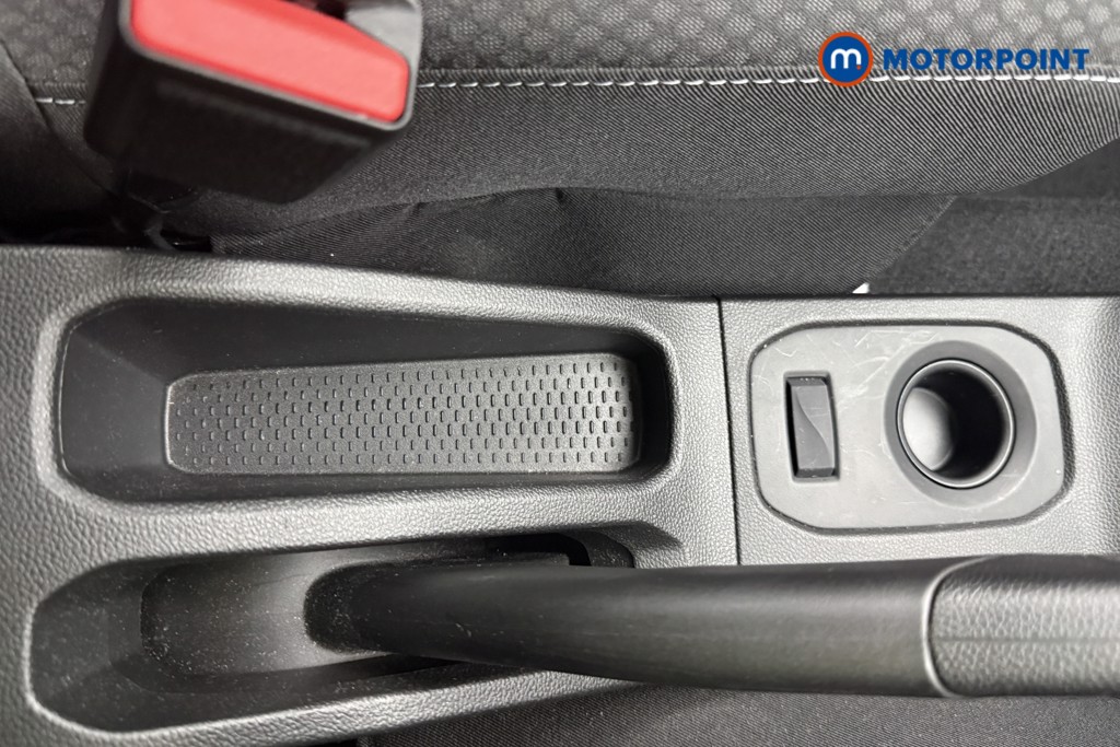 Dacia Duster Expression Manual Petrol SUV - Stock Number (1664570) - 19th supplementary image