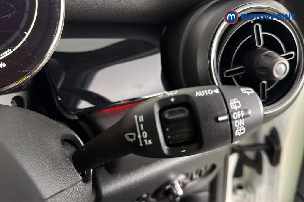 Mini Hatchback Cooper S Level 2 Automatic Electric Hatchback - Stock Number (1664609) - 7th supplementary image
