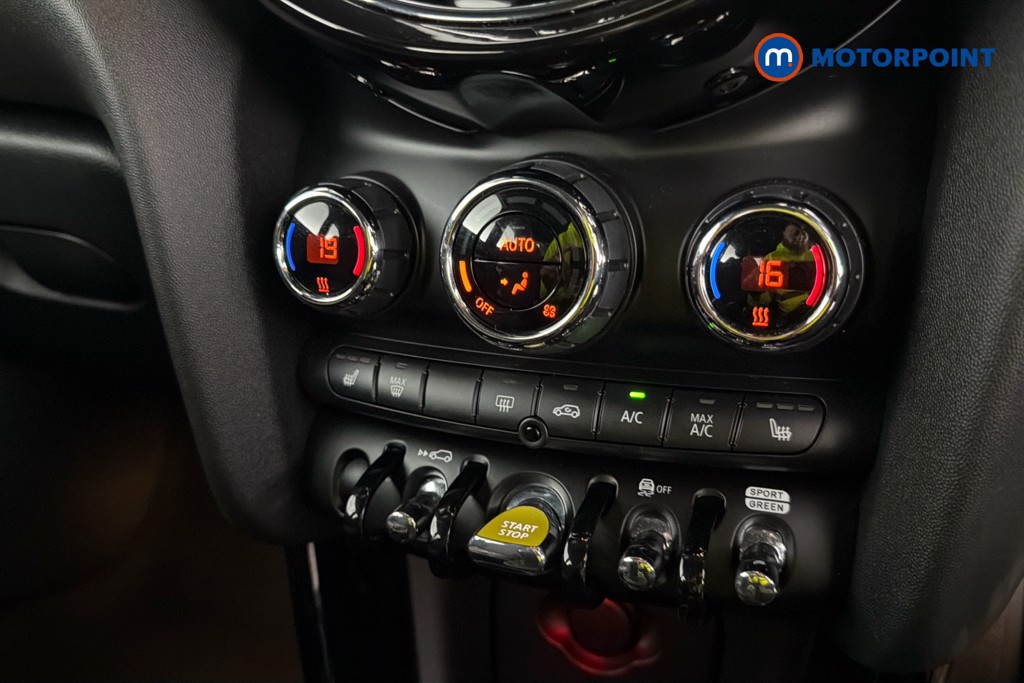 Mini Hatchback Cooper S Level 2 Automatic Electric Hatchback - Stock Number (1664609) - 12th supplementary image