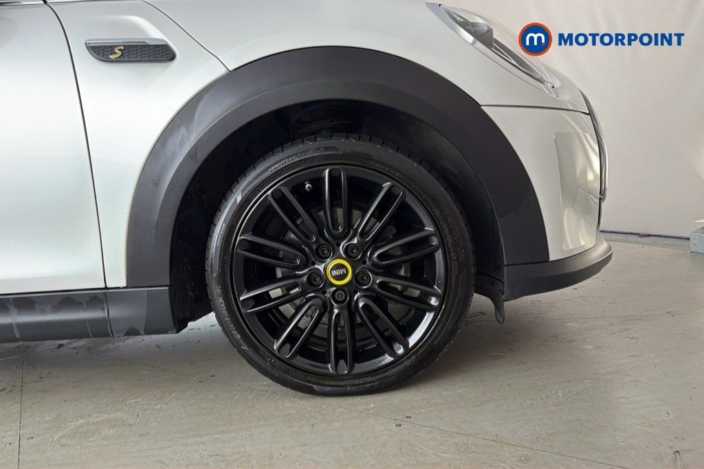 Mini Hatchback Cooper S Level 2 Automatic Electric Hatchback - Stock Number (1664609) - 50th supplementary image