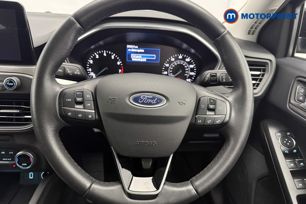 Ford Focus Titanium Manual Petrol Hatchback - Stock Number (1664647) - 5th supplementary image