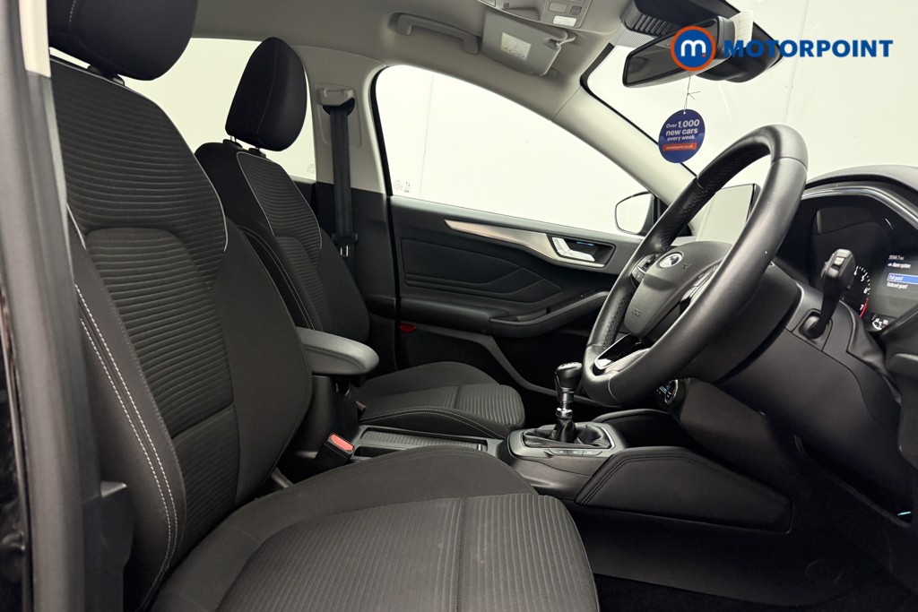 Ford Focus Titanium Manual Petrol Hatchback - Stock Number (1664647) - 8th supplementary image