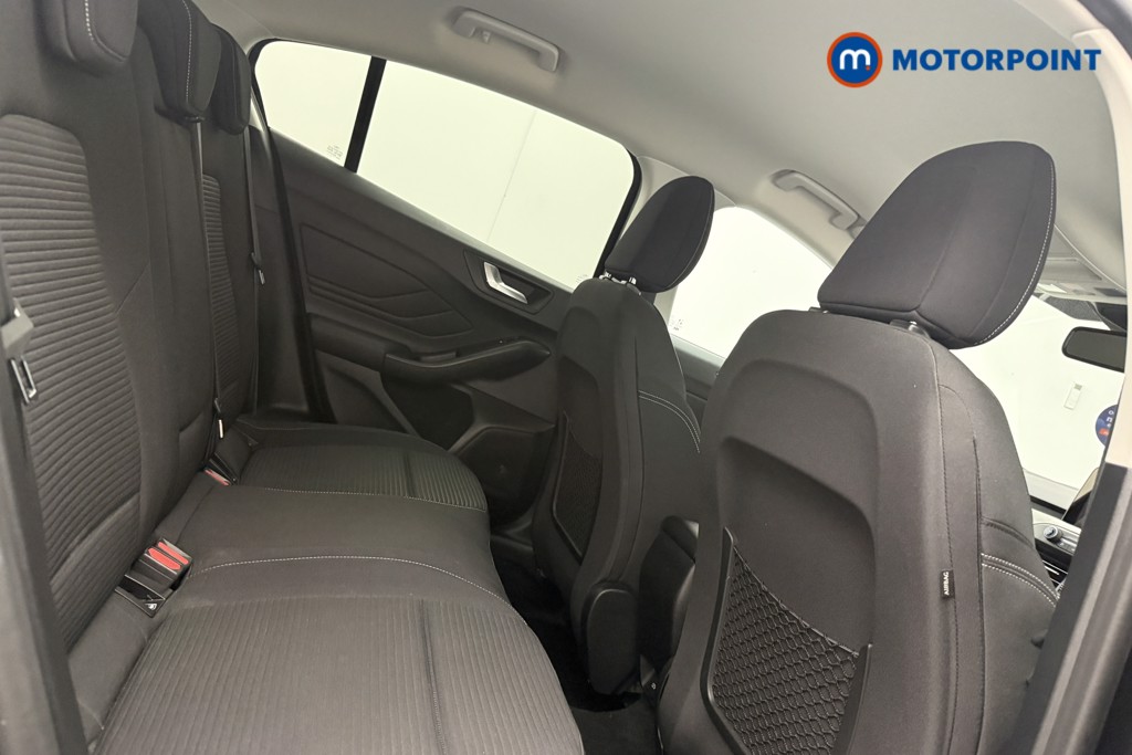 Ford Focus Titanium Manual Petrol Hatchback - Stock Number (1664647) - 9th supplementary image