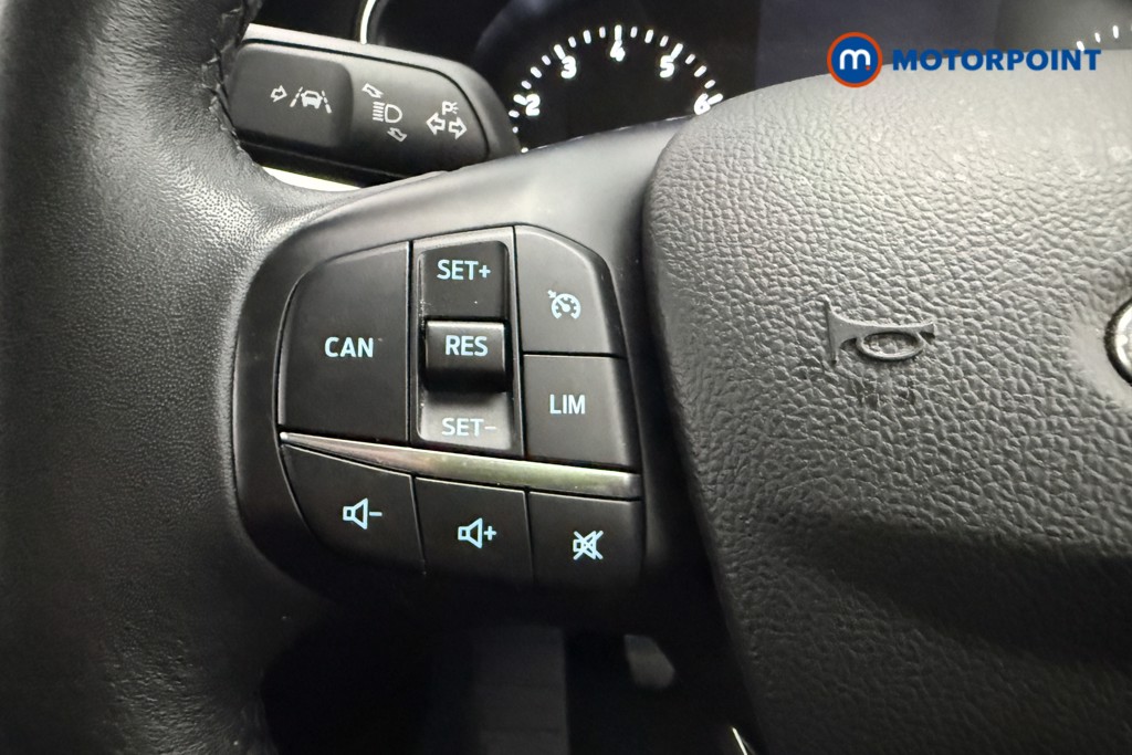 Ford Focus Titanium Manual Petrol Hatchback - Stock Number (1664647) - 14th supplementary image