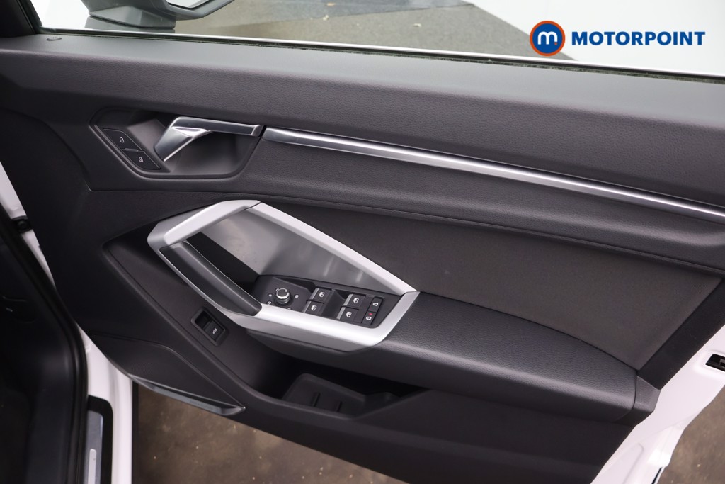 Audi Q3 Sport Manual Petrol SUV - Stock Number (1664859) - 18th supplementary image