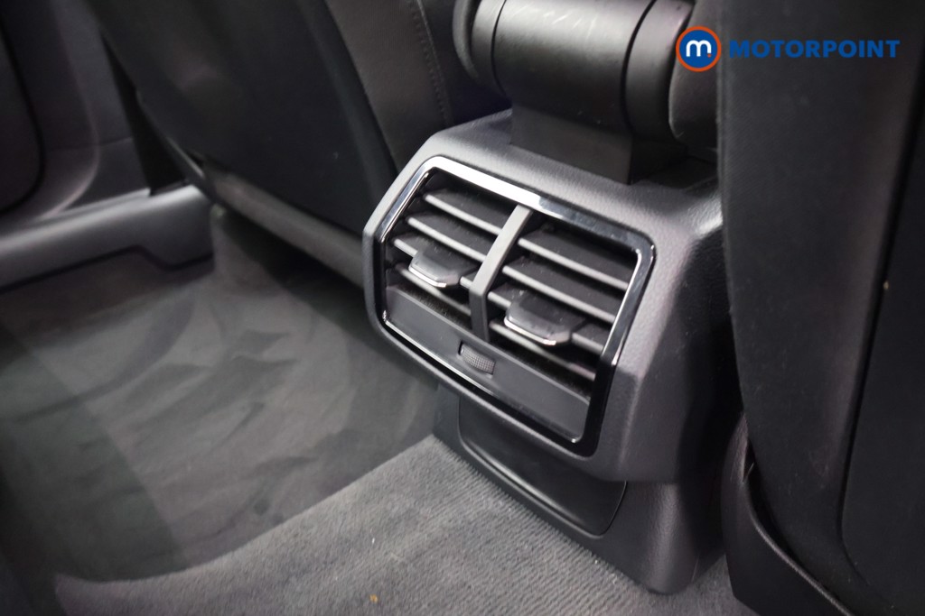 Audi Q3 Sport Manual Petrol SUV - Stock Number (1664859) - 27th supplementary image
