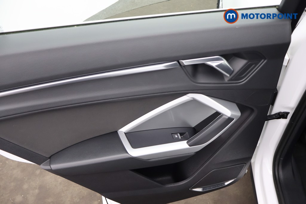 Audi Q3 Sport Manual Petrol SUV - Stock Number (1664859) - 29th supplementary image