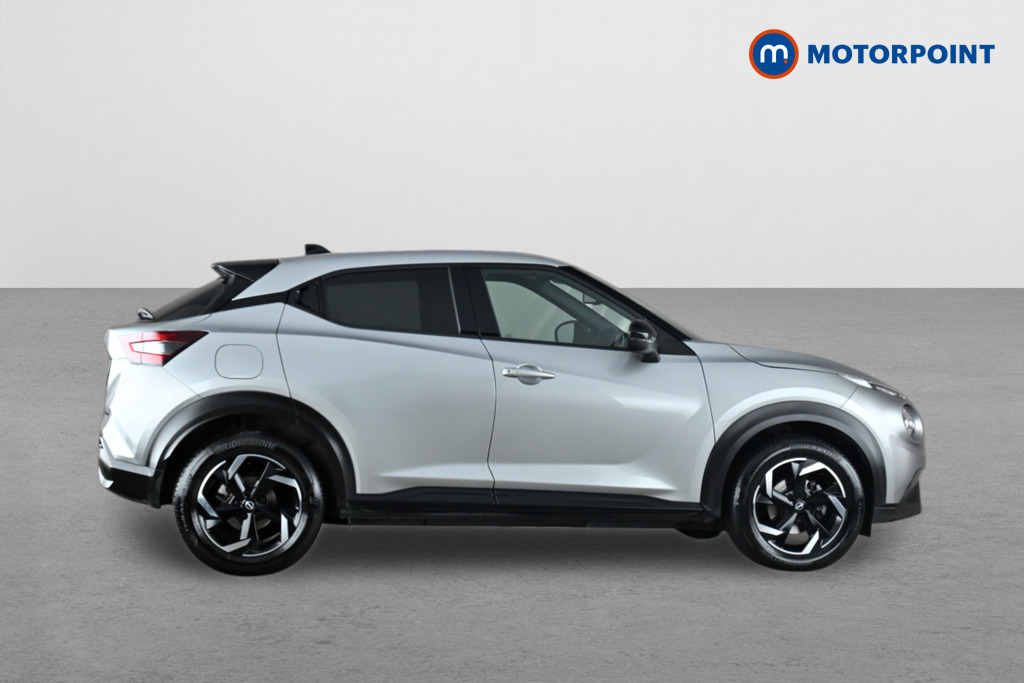 Nissan Juke N-Connecta Automatic Petrol SUV - Stock Number (1665091) - Drivers side
