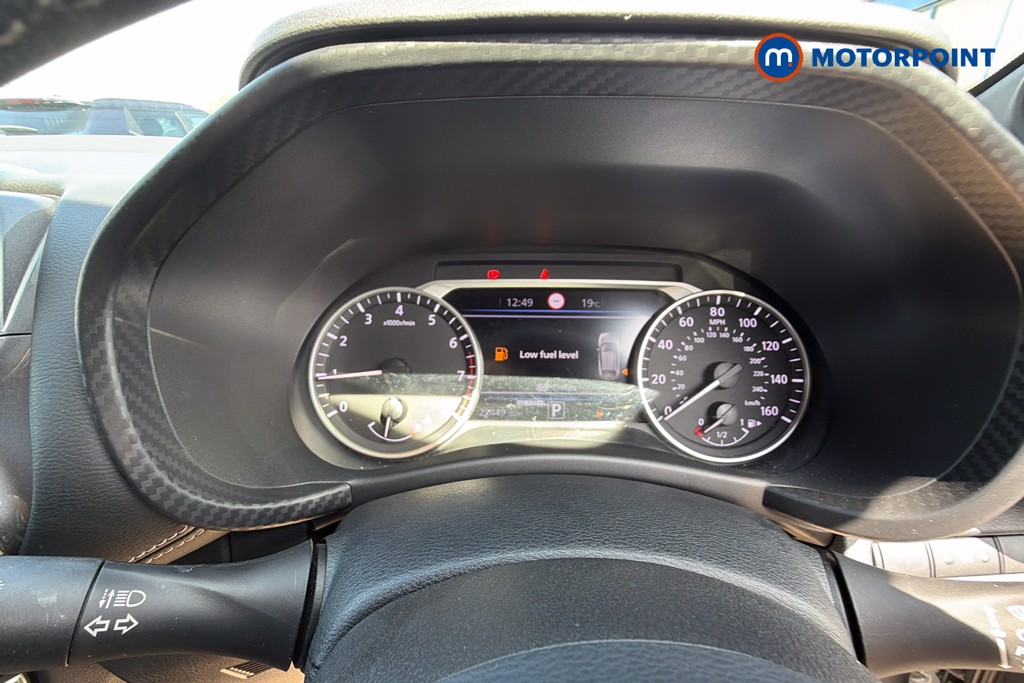 Nissan Juke N-Connecta Automatic Petrol SUV - Stock Number (1665105) - 25th supplementary image