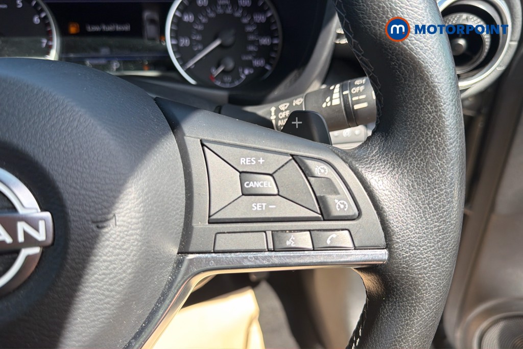 Nissan Juke N-Connecta Automatic Petrol SUV - Stock Number (1665105) - 27th supplementary image