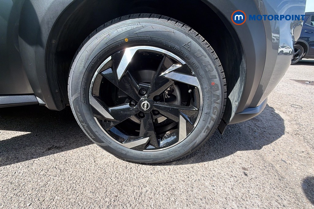 Nissan Juke N-Connecta Automatic Petrol SUV - Stock Number (1665105) - 37th supplementary image