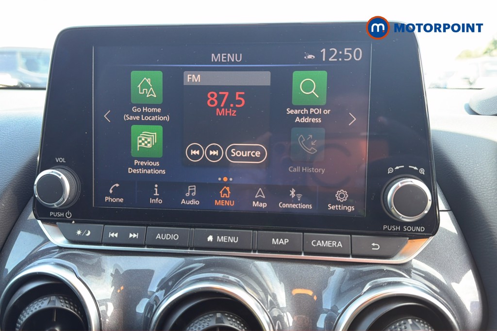 Nissan Juke N-Connecta Automatic Petrol SUV - Stock Number (1665105) - 1st supplementary image