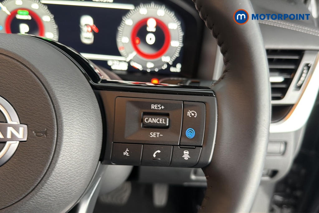 Nissan X-Trail Tekna Automatic Petrol-Electric Hybrid SUV - Stock Number (1665453) - 3rd supplementary image
