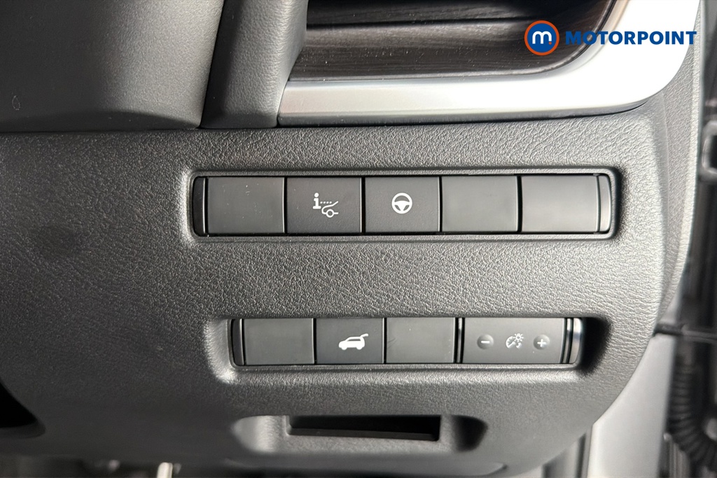 Nissan X-Trail Tekna Automatic Petrol-Electric Hybrid SUV - Stock Number (1665453) - 11th supplementary image