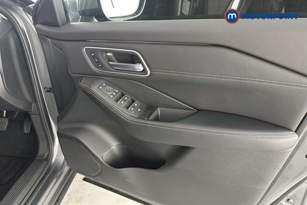 Nissan X-Trail Tekna Automatic Petrol-Electric Hybrid SUV - Stock Number (1665453) - 18th supplementary image
