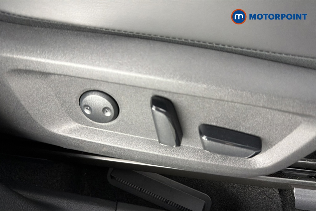 Nissan X-Trail Tekna Automatic Petrol-Electric Hybrid SUV - Stock Number (1665453) - 23rd supplementary image