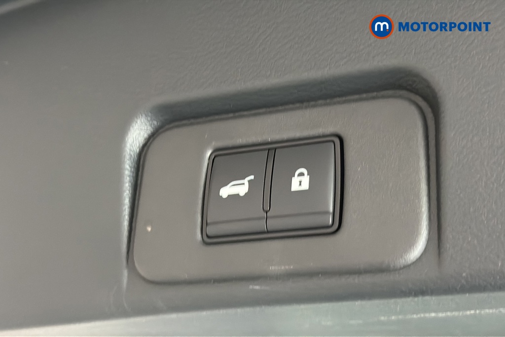 Nissan X-Trail Tekna Automatic Petrol-Electric Hybrid SUV - Stock Number (1665453) - 35th supplementary image