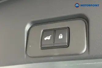 Nissan X-Trail Tekna Automatic Petrol-Electric Hybrid SUV - Stock Number (1665453) - 35th supplementary image