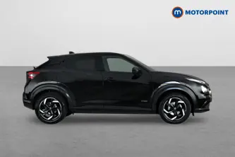 Nissan Juke N-Connecta Automatic Petrol-Electric Hybrid SUV - Stock Number (1665482) - Drivers side