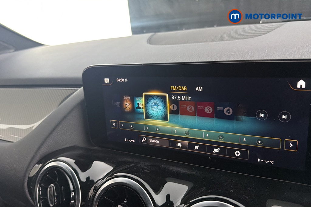 Mercedes-Benz GLA Amg Line Automatic Diesel SUV - Stock Number (1665488) - 8th supplementary image