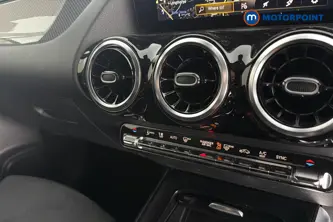 Mercedes-Benz GLA Amg Line Automatic Diesel SUV - Stock Number (1665488) - 12th supplementary image