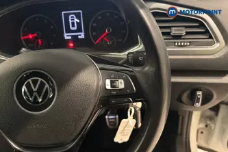 Volkswagen T-Roc Active Manual Petrol SUV - Stock Number (1665507) - 3rd supplementary image