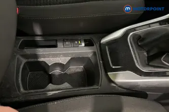 Volkswagen T-Roc Active Manual Petrol SUV - Stock Number (1665507) - 16th supplementary image