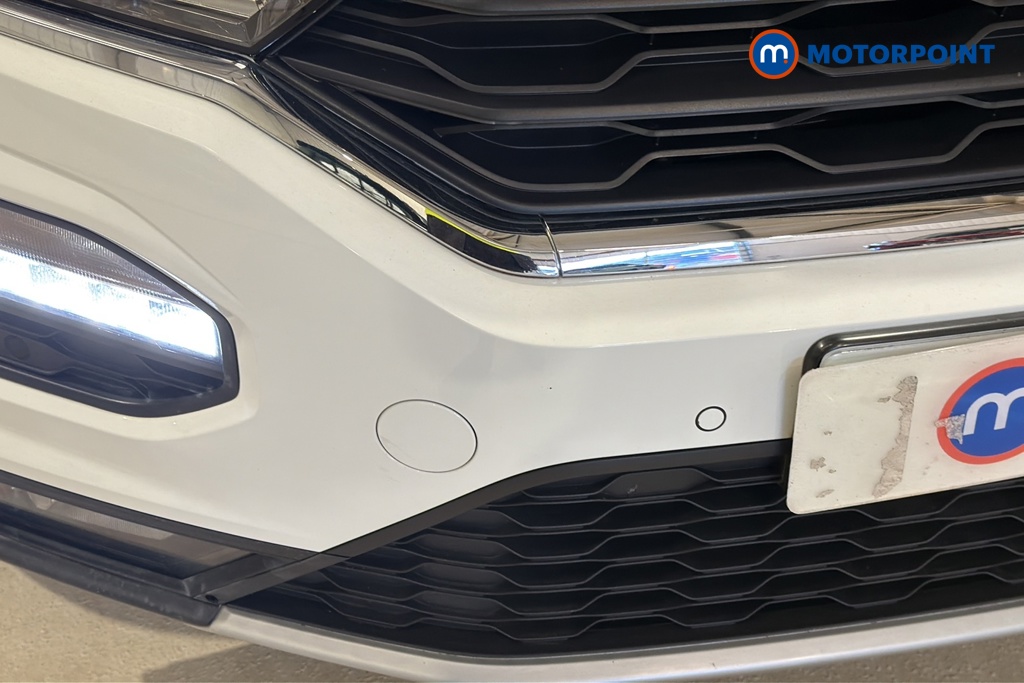 Volkswagen T-Roc Active Manual Petrol SUV - Stock Number (1665507) - 38th supplementary image