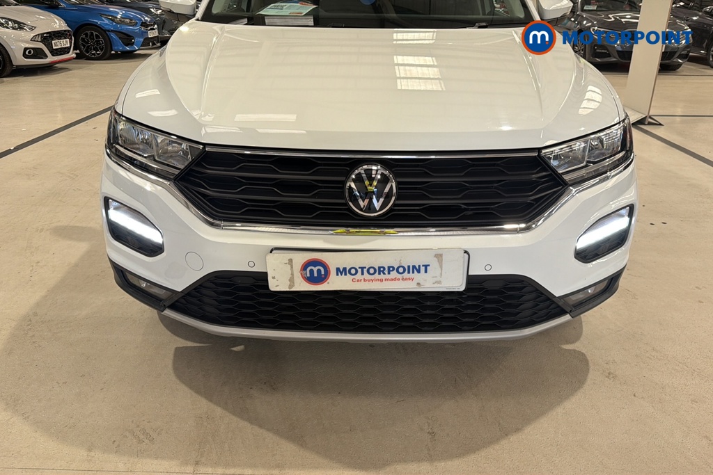 Volkswagen T-Roc Active Manual Petrol SUV - Stock Number (1665507) - 43rd supplementary image