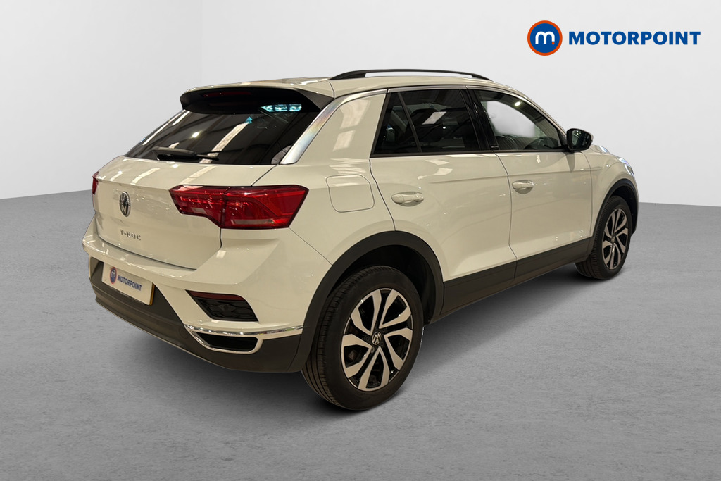 Volkswagen T-Roc Active Manual Petrol SUV - Stock Number (1665507) - Passenger side rear corner