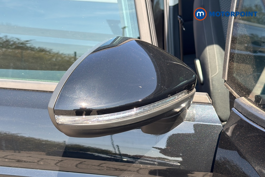 Volkswagen Touran Match Automatic Petrol People Carrier - Stock Number (1665579) - 997th supplementary image