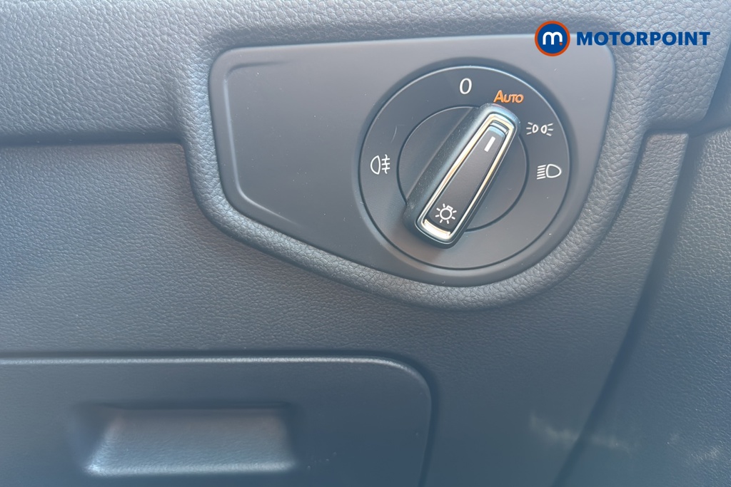 Volkswagen Touran Match Automatic Petrol People Carrier - Stock Number (1665579) - 11th supplementary image