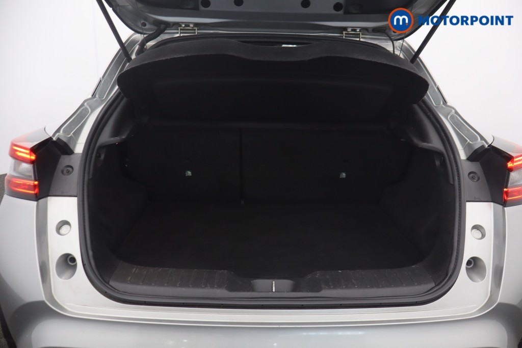 Nissan Juke N-Connecta Automatic Petrol SUV - Stock Number (1665706) - 12th supplementary image