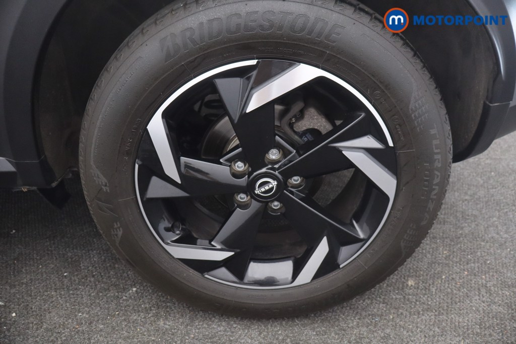 Nissan Juke N-Connecta Automatic Petrol SUV - Stock Number (1665706) - 19th supplementary image