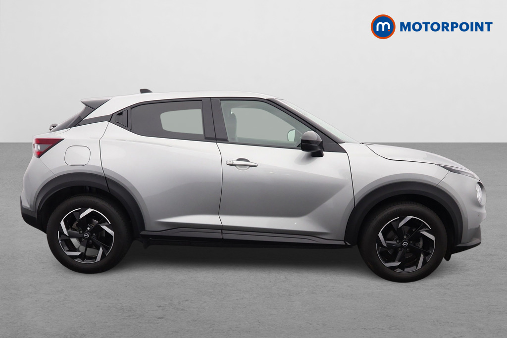 Nissan Juke N-Connecta Automatic Petrol SUV - Stock Number (1665706) - Drivers side