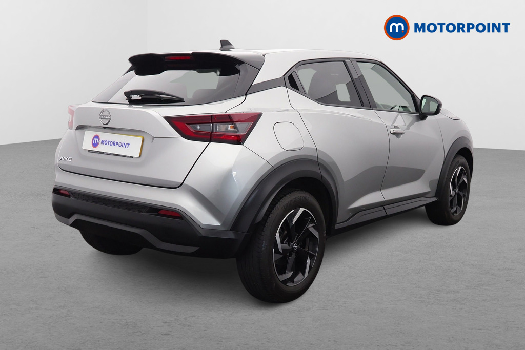Nissan Juke N-Connecta Automatic Petrol SUV - Stock Number (1665706) - Drivers side rear corner