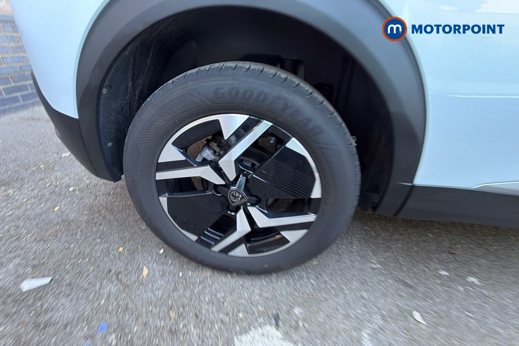 Peugeot 2008 Allure Manual Petrol SUV - Stock Number (1665903) - 35th supplementary image