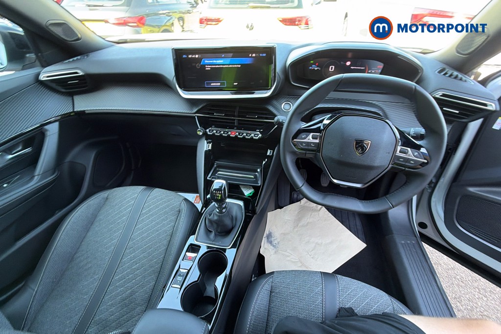 Peugeot 2008 Allure Manual Petrol SUV - Stock Number (1665903) - 38th supplementary image