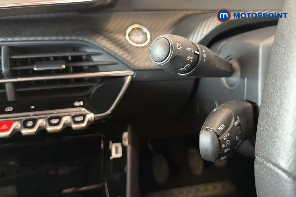 Peugeot 2008 Allure Manual Petrol SUV - Stock Number (1665904) - 5th supplementary image